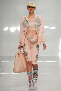 Manish Arora Looks Street Style, Spring Fashion, High Fashion