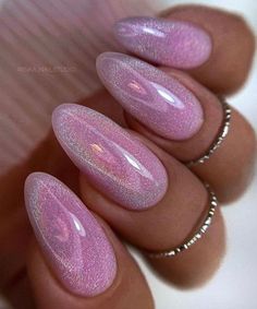 Almond Holographic Nails, Purple Sparkling Nails, Sparkle Chrome Nails, Popular Nails 2023, Summer Nails Sparkle, Fun Summer Nails Almond, Iridescent Pink Nails, Color Chrome Nails, Speak Now Nails