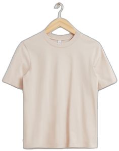 Plain Cotton Crew Neck Short Sleeve Top, Plain Cotton Short Sleeve Crew Neck Top, Basic Beige Crew Neck Top, Simple Cotton Crew Neck Top, Basic Beige Stretch T-shirt, Basic Stretch Beige T-shirt, Beige Stretch Basic T-shirt, Beige Plain Short Sleeve T-shirt, Beige Short Sleeve Plain Tops