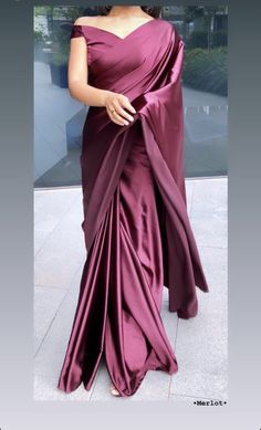 Blouse Designs Girlish Look, Satin Sarees With Designer Blouses, Best Farewell Saree Looks, Saari Designs Latest Party Wear Saree, Satin Blouse For Saree, Simple Sari For Farewell, Simple Elegant Saree For Farewell, Saari Designs Latest For Girls Farewell, Saare Design Latest