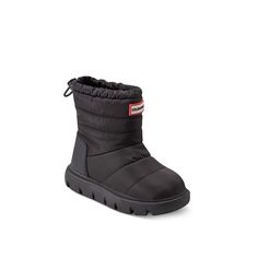 HUNTER-Cuddle Boot - Kids' Bring some toasty style to their rainy or snowy day look with the Hunter Cuddle boot. This pair sports waterproofing and a handy pull-on design that's easy to wear and keeps them high and dry. Not sure which size to order? Click here to check out our Kids’ Measuring Guide! For more helpful tips and sizing FAQs, click here .