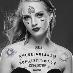 Ouija Tattoo, Halloween Makeup Artist, Halloween Makeup Clown, Halloween Makeup Inspiration, Costume For Halloween, Halloween Men, Ouija Board, Halloween Costumes Makeup, Halloween Makeup Looks