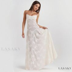 Lasaky - Sleeveless Backless Embroidered Chiffon Party Evening Dress with Sexy V-Neckline Floaty Maxi Dress, White Sheer Dress, Cream Maxi Dress, Dirndl Outfit, Lace Straps, Sling Dress, Backless Maxi Dresses, Romantic Dress, Evening Dresses Elegant