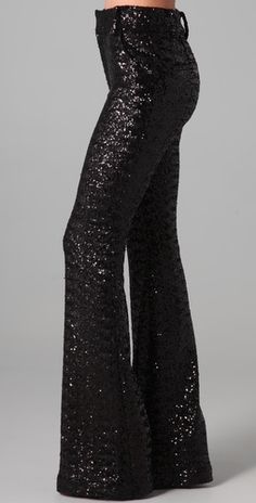 Alice + Olivia high waisted sequin pants...if I were thin I would wear these Space Core, Sequined Pants, Core Fashion, Sequin Pant, Bethnal Green, Chanel Couture, Pant Trends, Black Outfits