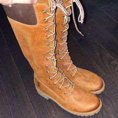 New Excellent Condition Never Worn Smooth Grain Leather Mixed With Specs Of What Looks Like Suede But It’s Waterproof So Not Suede (Last Picture) Timberland Leather Shoes, Boots With Laces, Timberland Hiking Boots, Timberland Leather Boots, Timberland Boots Women, Black Lace Up Boots, Basic Boots, Leather Hiking Boots, Lug Sole Boots