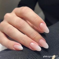 Hello Nails, Nude Nail Designs, Gel Nail Extensions, Nude Nail, Simple Gel Nails, Nail Extensions, Nude Nails