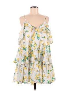 H&M Casual Dress Size: 6 Yellow Dresses - new. 100% VISCOSE, Cold Shoulder, Tropical, High Low, Sleeveless | H&M Casual Dress: Yellow Tropical Dresses - New - Size 6 Tropical Dresses, Yellow Casual Dress, Yellow Dresses, Tropical Dress, Dress Yellow, Yellow Dress, Casual Dresses For Women, Spring Summer Fashion, High & Low