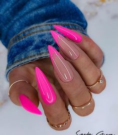 Stilleto Nails Mid Length, Triangle Nail Tips, Trendy Neon Nails, Nude Stiletto Nail Designs, Stilleto Nails Designs Summer, Stiletto Nails Designs Summer, Neon Nail Ideas Summer, Pointy Nail Designs, Summer Stiletto Nails