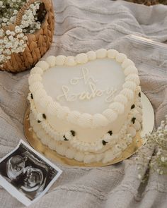 our beautiful gender reveal cake 🍃🤍 made by @sugargardensweetstx 🫶🏻 Cake Gender Reveal, Gender Reveal Cake, How To Make Cake, Gender Reveal, Cake, Photography