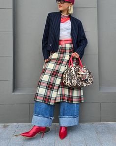 Tweed Outfit Ideas, Crazy Fashion Outfits, Eclectic Outfits, Fashion Content, Autumn Trends, Plaid Outfits, Quirky Fashion, African Inspired Fashion, Weird Fashion