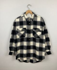 *ITEM: Vintage The Spirited Pedoni Style Check Checkered Flannel Striped Border Flannel Shirts Streetwear Outfits Shirt Button Down  Flannel Size L *ITEM DETAILS: 👇🏻 Please be aware that all vintage items will usually show a few signs of wear or fading due to age, but anything visible such as stains or holes, and serious flaws have been photographed.For any further information on this item please contact us and we will be happy to help. *SIZE: LARGE *ACTUAL SIZE MEASUREMENT: 👇🏻 *PIT TO PIT(W Classic Plaid Button-up Shacket, Classic Collared Flannel Shirt For Winter, Plaid Shirt With Buttons For Winter, Classic Winter Flannel Shirt With Button Closure, Classic Winter Plaid Top, Retro Collared Flannel Shirt For Winter, Classic Plaid Flannel Shirt For Winter, Retro Winter Flannel Shirt With Button Closure, Classic Winter Flannel Top