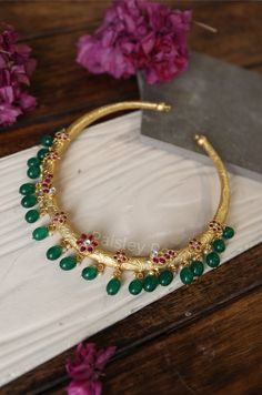 Buy Gold Plated Pink Hasli Necklace Green Choker Necklace Bridal Indian Necklace Indian Hasli Choker Necklace With Green Stones Online in India - Etsy Fusion Style Gold Choker With Tilla, Gold Fusion Choker With Tilla Detail, Gold Fusion Style Choker With Tilla, Gold Fusion Choker With Tilla, Gold Cutdana Choker Necklace, Hasli Necklace Gold, Gold Choker Necklace Indian Bridal, Gold Choker Necklace Indian, Necklace With Green Stones