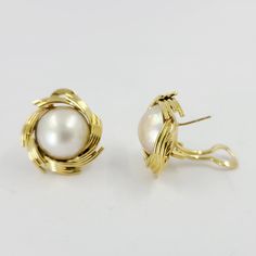 These Kurt Wayne stud earrings are crafted in 18 Karat yellow gold. Featuring 2 Mabe pearls measuring 15mm with pierced posts and omega clip backs. Mabe Pearl, Pearl Stud Earrings, Pearl Studs, Clip On Earrings, Pearl Earrings, Yellow Gold, Stud Earrings, Yellow, Gold