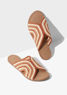 Indulge in beachy luxury with our BALI sandal slides. Handwoven multi colored neutral sand-toned raffia slide silhouette is paired with a genuine vegetable tanned leather insole provide all-day comfort and the durable outsole ensures longevity. Elevate your style and comfort with this unique summery style. As Always, salt+umber is sustainably and ethically handmade in India Sandal Slides, Capsule Outfits, Loafer Mules, Beach Inspired, Boot Sandals, Vegetable Tanned Leather, Top Shoes, Tan Leather, Tote Handbags