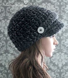 the chunky visor hat crochet pattern is shown in black and white