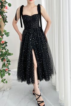 Black Mini Length Tulle Dress, Black Midi Dress With Tulle Skirt, Black Mini Dress With Tulle Skirt, Black Mini Tulle Dress, Gala Strapless Dress With Tulle Skirt, Knee-length Prom Dress With Lined Bodice, Party Dresses With Corset Back, Midi Length, Knee-length Lined Bodice Prom Dress, Strapless Sleeveless Tulle Party Dress