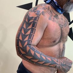 Hawaiian Sleeve Tattoo Hawaiian Sleeve Tattoo, Original Tattoos, Traditional Tattoo Art, Good Feeling, Ink Design