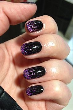 Purple And Black Halloween Nails, Halloween Toe Nails, Black And Purple Nails, Black Halloween Nails, Nail Tip Designs, November Nails, Purple Nail Designs, Purple Halloween