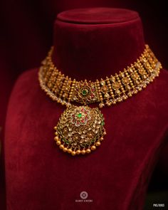 Antique Flower Design Necklace From 'Harit Zaveri Jewellers' • South India Jewels Unique Gold Jewelry Designs, Indian Bridal Jewelry Sets, Heritage Jewellery, Gold Necklace Indian Bridal Jewelry