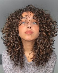 Highlights Curly Hair, Curly Haircuts, Curly Girl Hairstyles, Curly Hair Cuts, Hair Photo