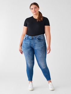 Jeans For Plus Size Women, Petite Capsule Wardrobe, Outfit Ideas For Plus Size, Best Plus Size Jeans, Comfy Outfit Ideas, Outfit Ideas Plus Size, Comfy Outfit, Plus Size Brands, Ethical Brands