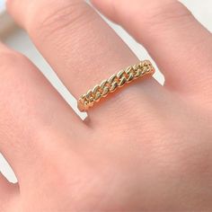 curb chain ring (4545328414855) Yellow Gold Chain Link Ring With Curb Chain Detail, Tarnish-resistant Gold Plated Chain Link Ring, Everyday Gold Chain Ring, Gold Chain Ring, Chain Ring Gold, Rings Minimalist, Gold Rings Stackable, 18k Gold Ring, Silver Plated Jewelry