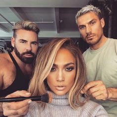 Jlo Hair Colors, Jennifer Lopez News, Hair Color Caramel, Lob Haircut, New Haircuts, Oprah Winfrey, Hair Transformation