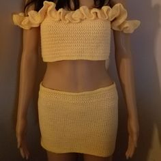 Woman's Crochet Yellow One Of A Kind Ruffled Lace Adjustable Crop Top With Mini Skirt. 100% Cotton. Size Small/ Large Linen Skirt Suit, Culottes Skirt, Crochet Yellow, Black Silk Skirt, Handmade Vest, Colorful Skirts, Poodle Skirt, Wedding Skirt, 2 Piece Skirt Set