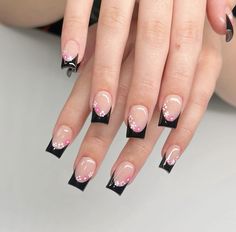 Aesthetic Spring Nails, 40 Aesthetic, Biab Nails, Purple Glitter Nails, Multicolored Nails, Nail Appointment, Bed Workout, Black Acrylic Nails, Nail Drawing