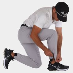 men's golf joggers Moisture-wicking Athleisure Bottoms For Golf, Sporty 4-way Stretch Pants For Golf, Functional Sports Joggers With Tapered Leg, Functional Tapered Leg Sports Joggers, 4-way Stretch Sports Joggers With Tapered Leg, 4-way Stretch Tapered Leg Joggers For Sports, Golf Joggers, Mens Golf, Pocket Design