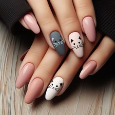 Almond Nails Cat Design, Cats Nails Design, Nails With Cat Designs, Nail Art For Almond Shaped Nails, Gel Almond Nails Ideas, Nail Cat Design, Nail Ideas Cat, Cat Nail Designs Cute, Cat On Nails