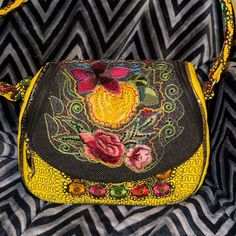 In Excellent Condition Yellow Embroidered Travel Bag, Yellow Embroidered Bag For Daily Use, Embroidered Yellow Rectangular Shoulder Bag, Yellow Embroidered Rectangular Shoulder Bag, Yellow Embroidered Shoulder Bag For Daily Use, Yellow Embroidered Rectangular Bag, Traditional Yellow Bag For Everyday Use, Traditional Yellow Bags For Everyday Use, Traditional Yellow Shoulder Bag For Daily Use