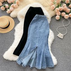 Ruffle Denim Skirt, Denim Skirt Outfit Ideas, Split Jeans, Skirt Ruffles, Denim Skirt Outfit, Skirt Outfit Ideas, Cute Modest Outfits, Casual Day Outfits, Denim Skirt Women