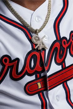 Close Up of Ozzie Albies' Chain Ozzie Albies, Camp Photos, Atlanta Braves Baseball, Baseball Pictures, Braves Baseball