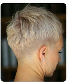 Pixie Fade Haircut Women, Haircut Ideas For Girls, Fade Haircut Women, Shorthair Haircut