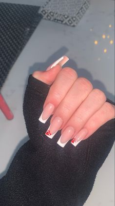 Medium Length French Tip Nails With Design, French Tip Heart Nail Designs, White Nail Inspo Acrylic French Tip, White Tip Acrylic Nails Short, Heart Coffin Acrylic Nails, French Nails White Design, French Tip Nails W Heart, White French Tip Acrylic Nails With Design, Heart Nails Blue