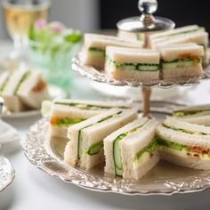 Kentucky Derby 2023 - Party Food, Drinks & Decor Ideas! - Party Sandwiches Recipes, Tea Party Sandwiches Recipes, Kentucky Derby Food, Kentucky Derby Themed Party, Derby Party Food, Kentucky Derby Party Food, Tea Party Sandwiches, Afternoon Tea Recipes, Party Sandwiches