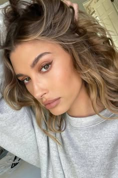 Sarah Knuth Hair, Soft Autum Hair Colors, Julia Havens Hair, Going From Blonde To Brown, Trendy We Fryzurach, Blonde Ambition, Bronde Hair, Nba Draft, Dye Colors