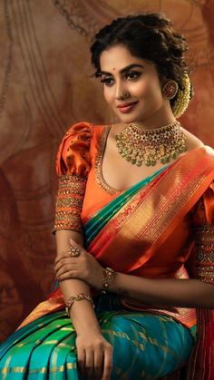 Silk Saree Blouse Designs Patterns, Bride Hairstyle, Sari Design, New Saree Blouse Designs, Wedding Saree Blouse Designs, Latest Model Blouse Designs, Traditional Blouse Designs, Fashionable Saree Blouse Designs, Cutwork Blouse Designs