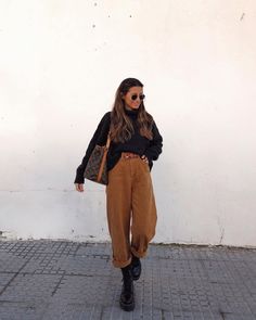 March Outfits, March Month, Cute Spring Outfits, Outfit Inspiration Fall, Baggy Pants, Winter Fashion Outfits