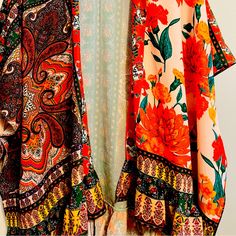 Gorgeous Umgee Kimono M/L With Ruffled Bottom. Short Sleeve. Brilliant Summer Colors And Can Transition Into Fall. Can Dress Up/Down And Pair With Jeans, Leggings Etc. Never Worn. Smoke Free Home. Boho Print Outerwear For Spring Beach, Boho Print Outerwear For Beach In Spring, Spring Beach Outerwear With Boho Print, Spring Boho Print Outerwear For Beach, Casual Boho Print Outerwear For Spring, Bohemian Orange Outerwear For Summer, Summer Bohemian Orange Outerwear, Casual Summer Outerwear With Boho Print, Bohemian Printed Kimono For Brunch