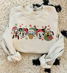 Disneyland Vintage, Disneyland Christmas, Disney Christmas Shirts, Coffee Christmas, Minnie Christmas, Friends Sweatshirt, Santa Shirt, Mickey Christmas, Friends Christmas