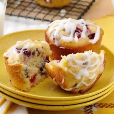 Cream Cheese Cranberry Muffins Recipe: How to Make It Cranberry Recipes Muffins, Recipes Muffins, Cranberry Bread Recipes, Muffins Blueberry, Baked Items, Raspberry Chocolate Chip, Cheesecake Muffins, Breakfast Muffin