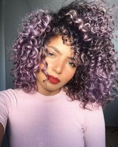 Curly Hair Vivid Color, Purple Curly Hair, Ombre Curly Hair, Lavender Hair Colors, Curly Color, Dyed Curly Hair, Colored Curly Hair, Lavender Hair, Curly Hair With Bangs