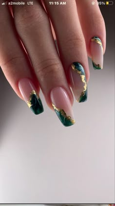 Amber Green Nails, Silver Flakes On Nails, Green N Gold Nails, Classy Green Nails, Dark Green Prom Nails, Lotr Nails, Dark Emerald Green Nails, Green Trendy Nails, Nail Art Vert