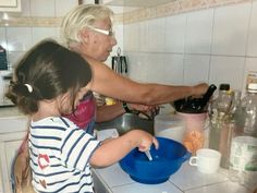 #cooking #babypics #grandma Grandkids Aesthetic, Grandparents Aesthetic, Cooking With Grandma, Grandma Baking, Grandma And Granddaughter, Cool Grandma, Restaurant Manager, Grandma Love, Grandma Aesthetic