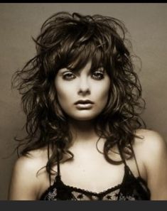 Messy Curly Hair, Shag Hairstyles, Curly Hair With Bangs, Long Hair With Bangs, Short Hairstyle, Haircuts For Long Hair, Medium Hair Cuts, Long Curly Hair, Curly Hairstyles