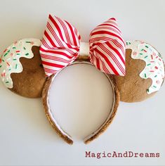 Iced Gingerbread - Etsy Gingerbread Mickey Ears, Iced Gingerbread, Mint Ice Cream, Christmas Disney, Disney On Ice, Disney Bounding