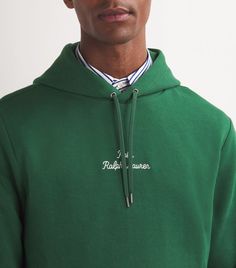 Polo Ralph Lauren's logo turns cursive with this soft cotton-blend hoodie. The brand opts for a softer approach to its classic, bold varsity-style logo to create a piece you will want to wear on every off-duty day. Aime Leon Dore Sweatshirt, Aime Leon Dore Hoodie, Chain Logo, Varsity Style, Aime Leon Dore, Ralph Lauren Green, Ralph Lauren Logo, Hoodie Green, Green Hoodie