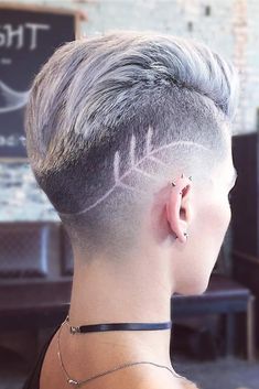 Shaved Undercut Designs, Undercut Hairstyles Women, Brunette Hairstyles, Undercut Long Hair, Hair Tattoo, Short Hair Undercut